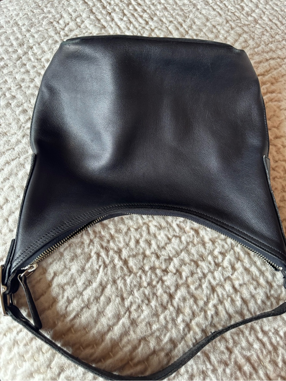 Vintage Coach Black Leather Hobo Shoulder Bag - Picture 6 of 16